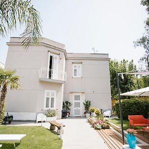 Awa Mondello